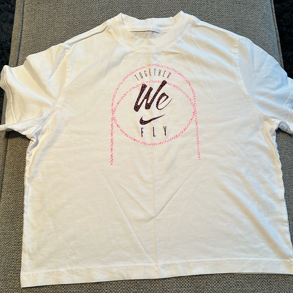 Nike crop shirt
